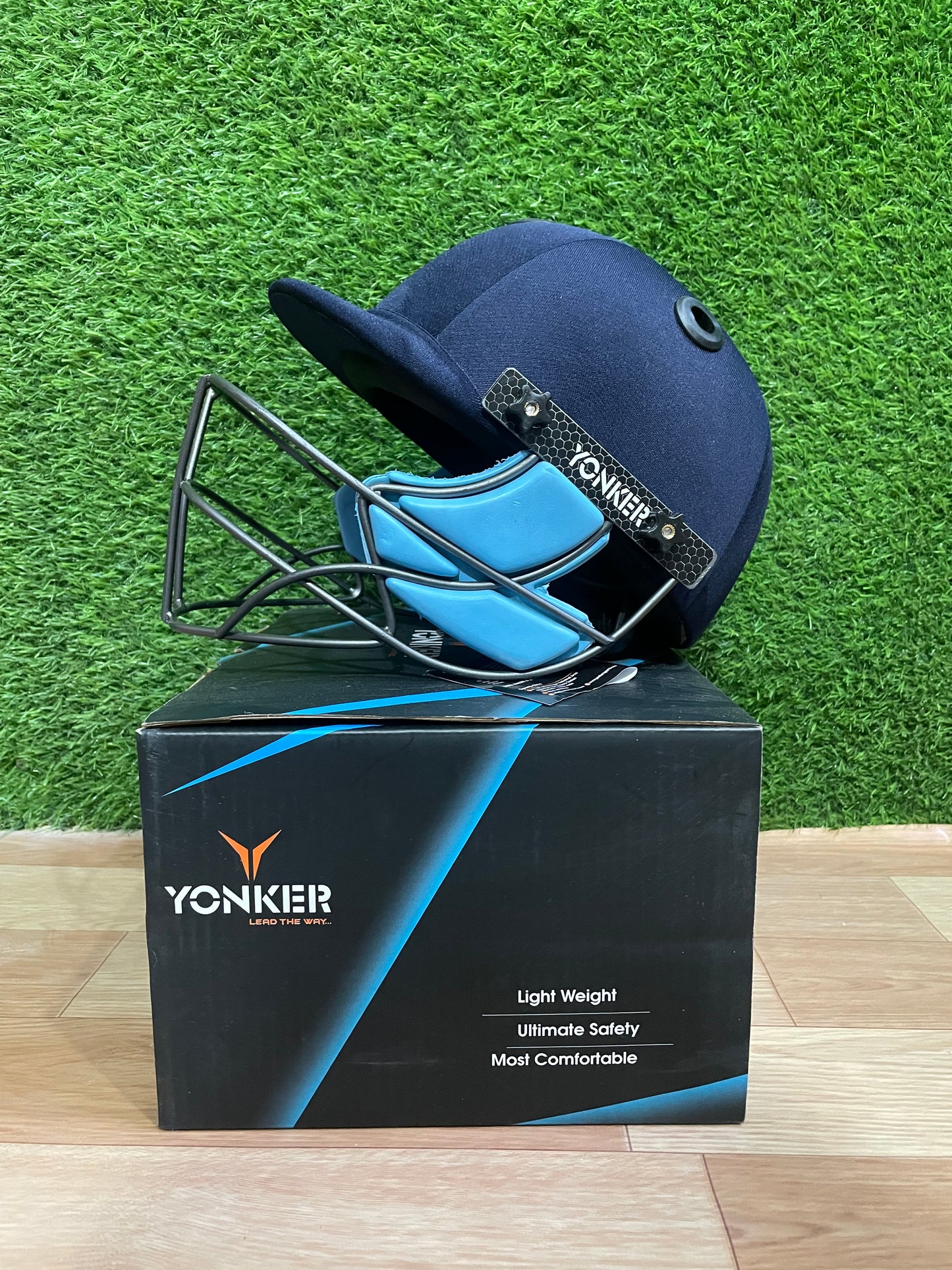 Yonker Club Helmet